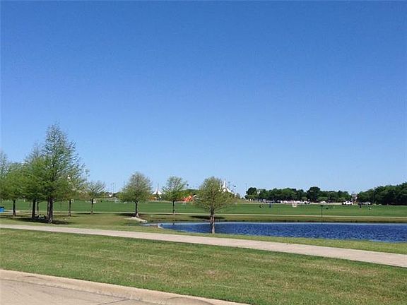 5th image of 1630 Mineral Springs Dr
