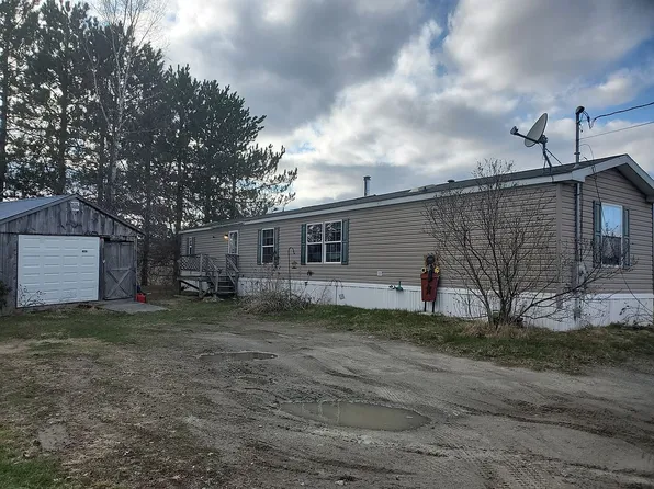 406 Main St, Canaan, ME 04924