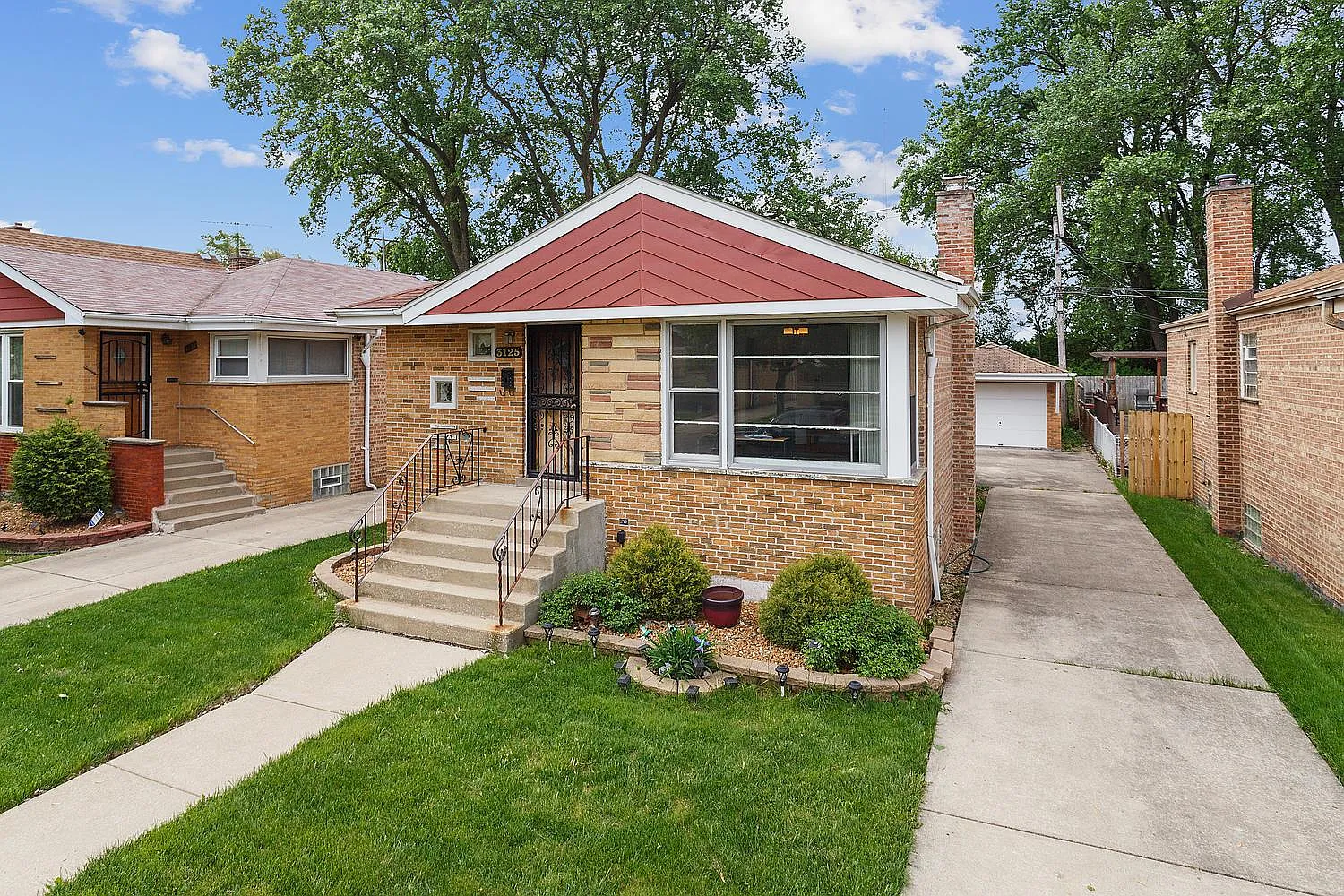 3125 W 85th St photo 1