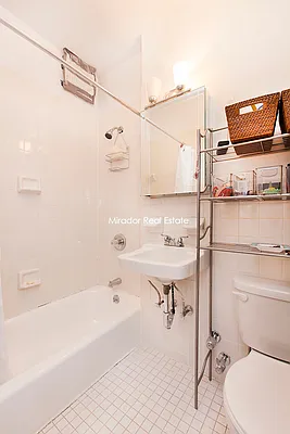 Rented by Mirador Real Estate | media 56