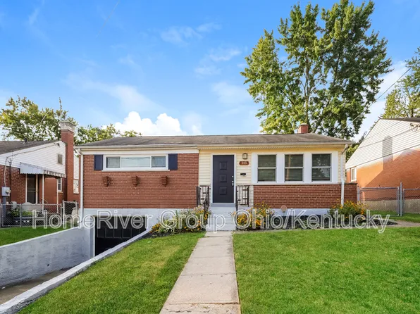 993 Vacationland Dr, Cincinnati, OH 45231