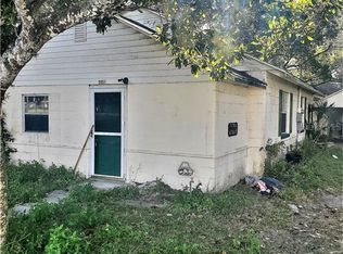 5951 12th St, Zephyrhills, FL 33542