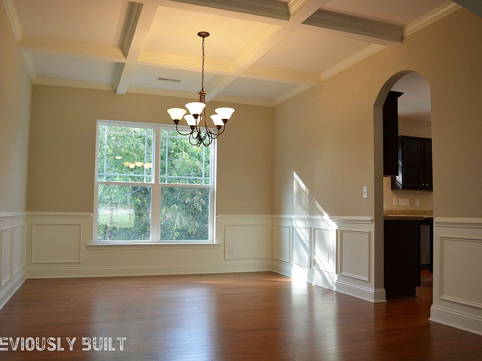 1st image of 1426 Bershire Ln