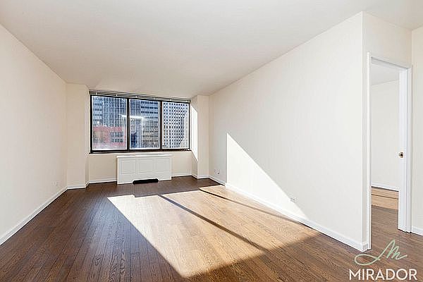 1st image of 245 E 44th St APT 19c