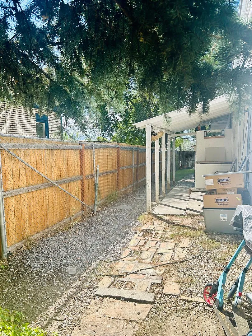 Cozy 2 bed, 1 bath home in Pleasant Grove! — Photo 3