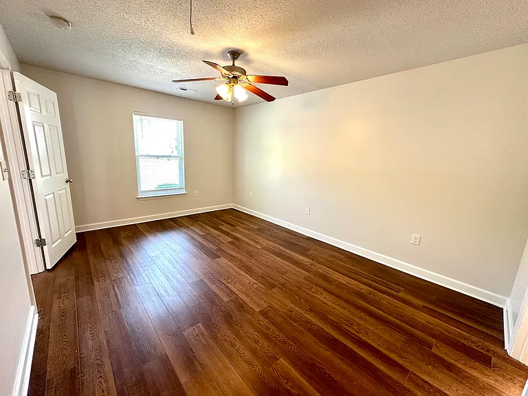 221 Frying Pan Ct — Photo 14