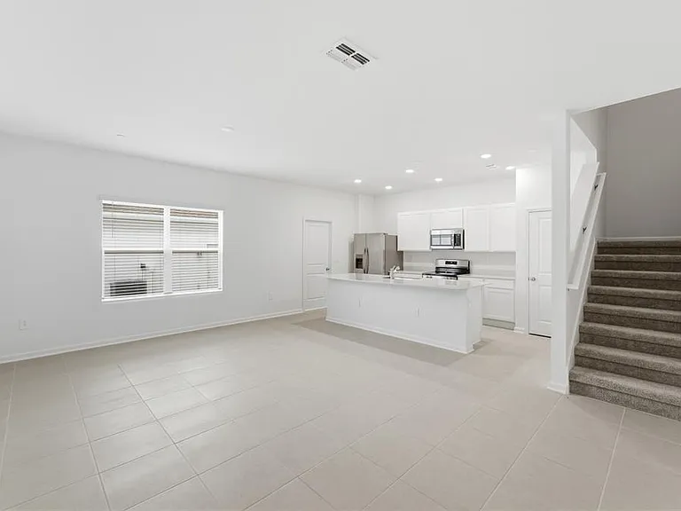 2140 Rider Rain Ln — Photo 4