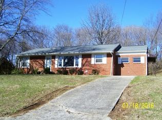 411 Highland Dr, Morristown, TN 37813