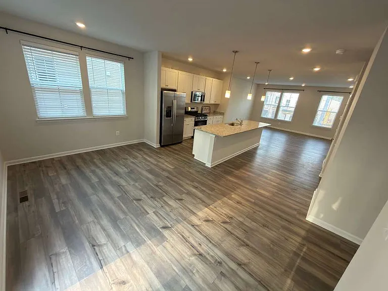 8762 Whitman Dr #1 — Photo 15