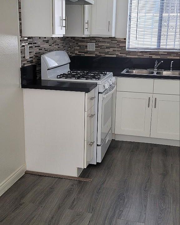 1st image of 331 N Serrano Ave APT 1
