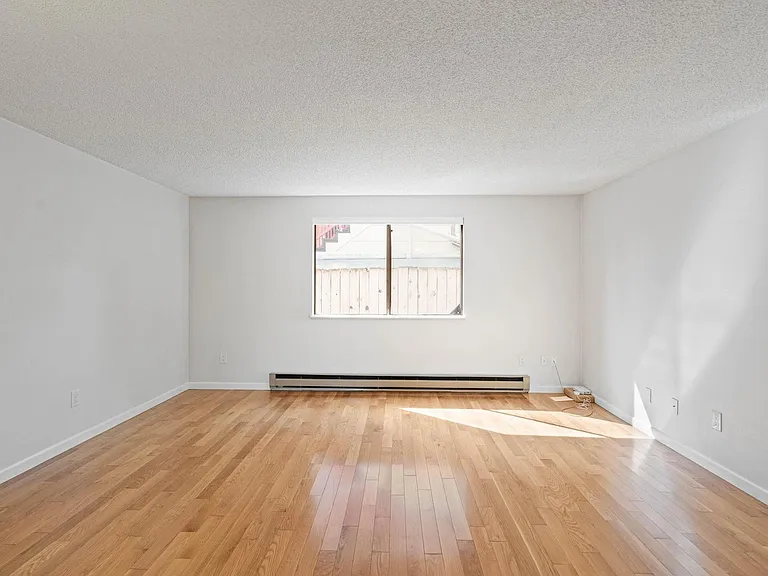 2730-2734 SE Alder St #2732 — Photo 13