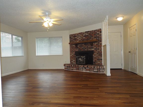 2nd image of 954 Kovak Ct APT C