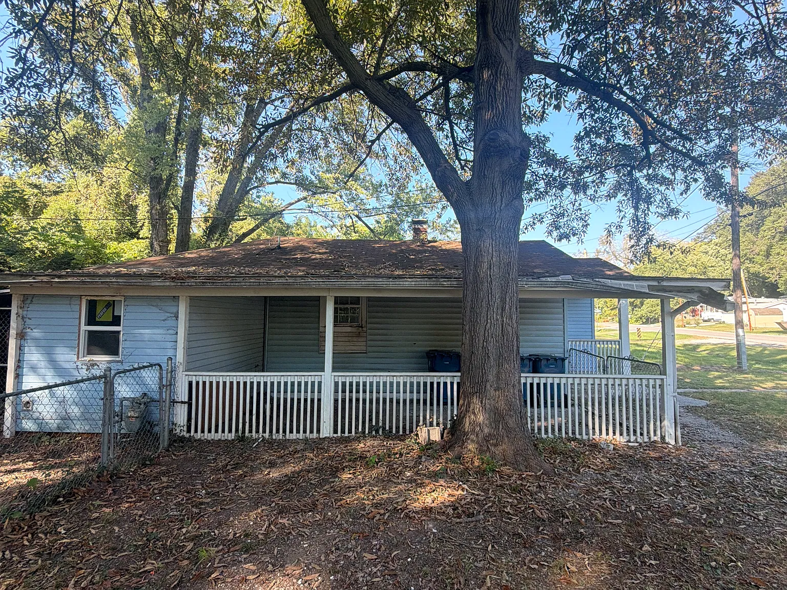 2 bed, 1172 sqft, $900 — Photo 2