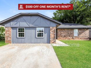 10317 Koch Dr, Midwest City, OK 73130