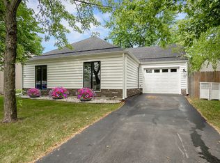 4 Sonora Dr, Montgomery, IL 60538