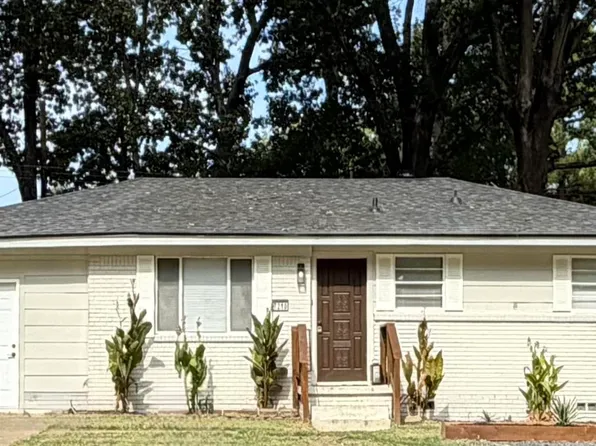 7210 W Wakefield Dr, Little Rock, AR 72209