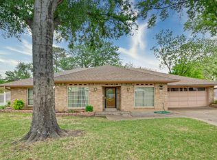 2001 Laughlin Ct, Arlington, TX 76012