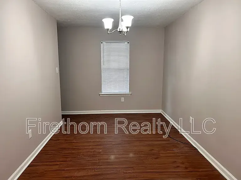 2709 Landing Loop Dr — Photo 3