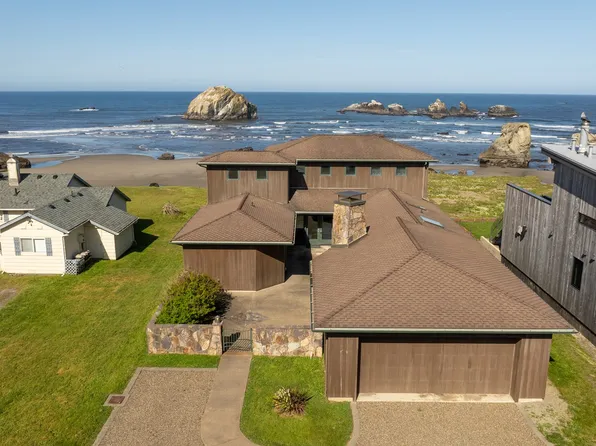 1950 Beach Loop Dr SW, Bandon, OR 97411