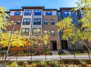 2334 Water Promenade Ave #2H, Herndon, VA 20171