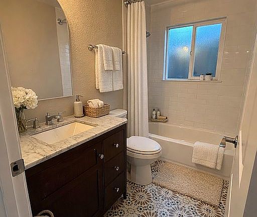 3rd image of 42 Acacia Dr