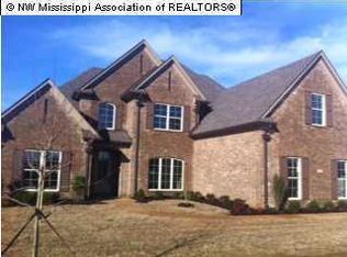 1111 Aquila Cir, Olive Branch, MS 38654