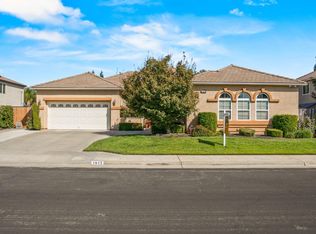1913 N Filbert Ave, Clovis, CA 93619