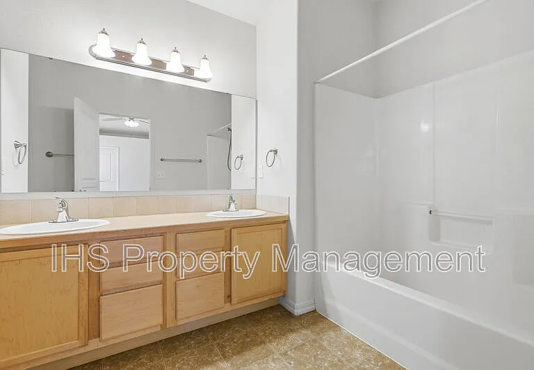 5624 Coppercap Mountain Ln — Photo 15
