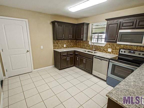 2nd image of 25936 Shadow Brook Ave
