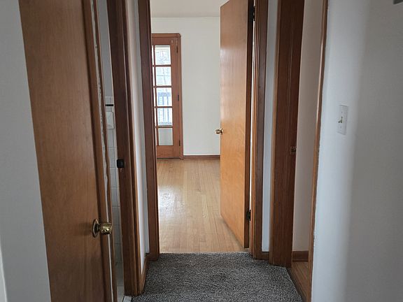 5th image of 8221 Pelham Dr #1