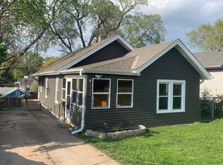 6212 Parker St, Omaha, NE 68104