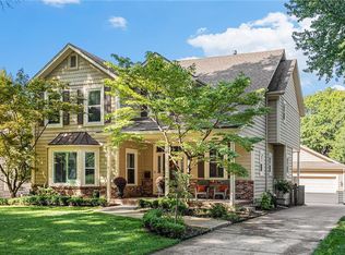 5434 Fairway Rd, Fairway, KS 66205