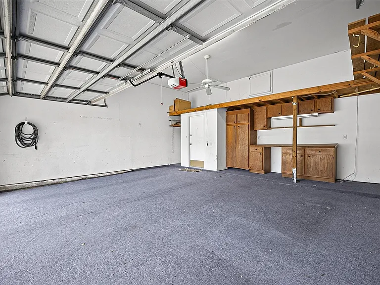 1344 Chardonnay Dr — Photo 36