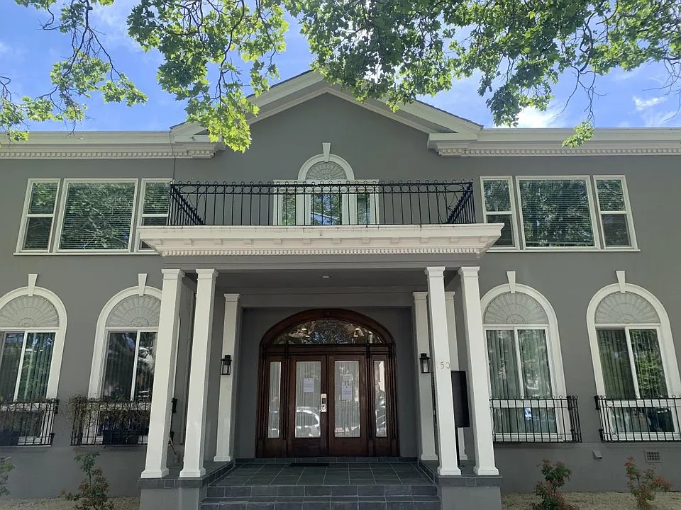 100-150 Duane Street