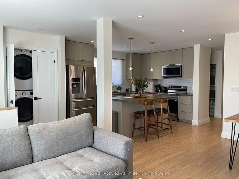 37 Brantwood Dr — Photo 3