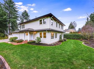 8740 SE 45th St, Mercer Island, WA 98040