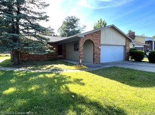 7986 Bunton Rd, Ypsilanti, MI 48197