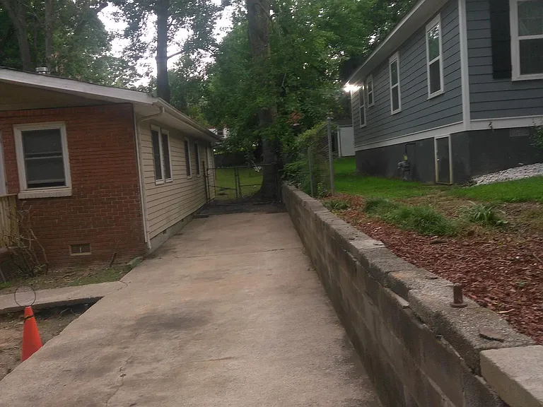 248 Scott St NW — Photo 26