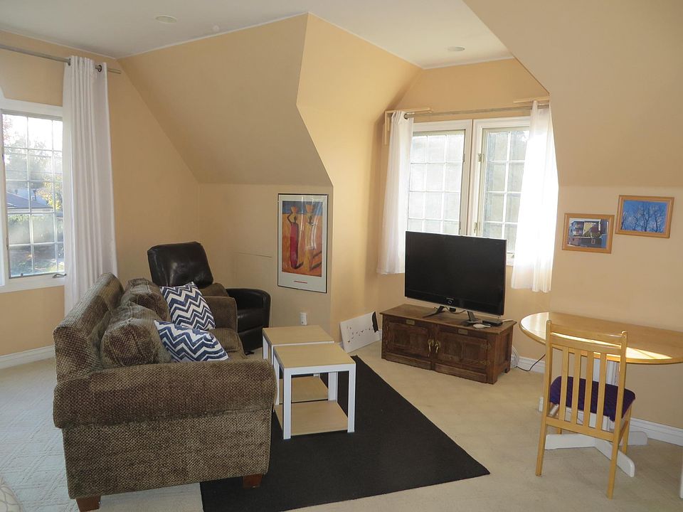 Bright and airy, fantastic views