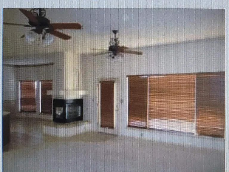 564 Canyon Point Rd — Photo 9