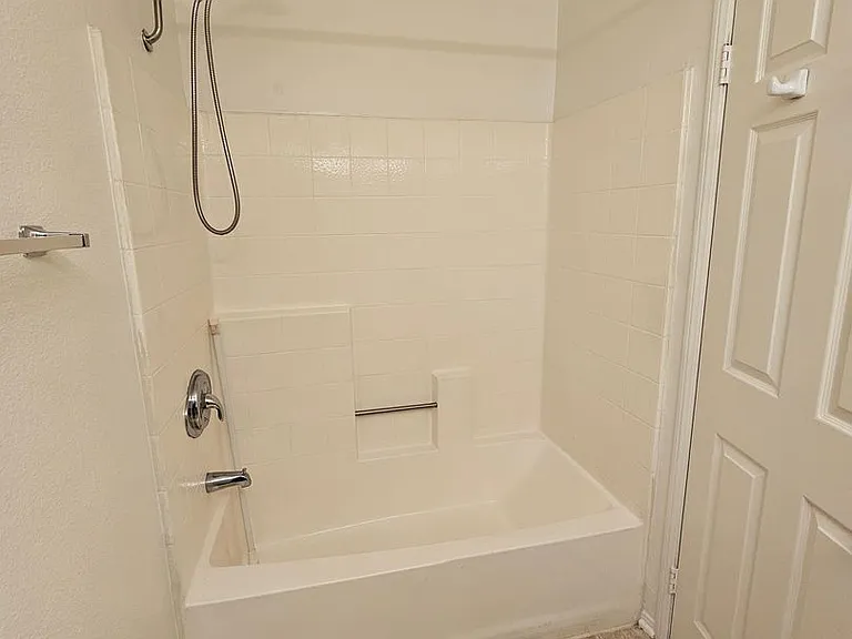 29602 Cara Way — Photo 27