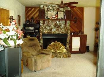 4th image of 3016 SE Glasgow Dr