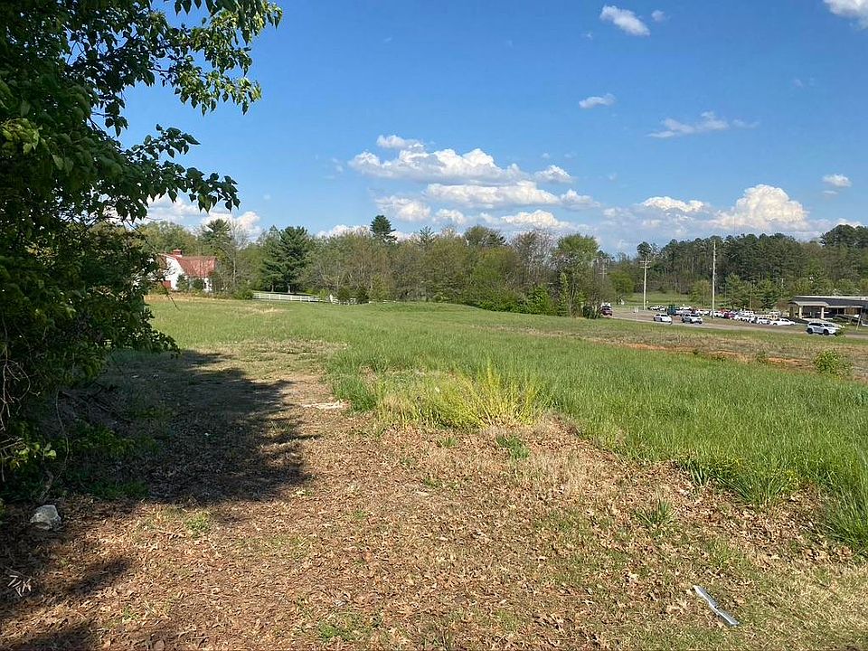 1st image of W Stone Dr