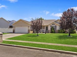 191 E 1100 N, Harrisville, UT 84404