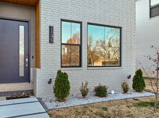 1145 NE Monroe St, Bentonville, AR 72712