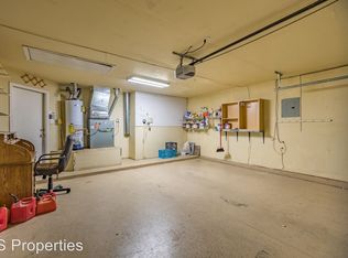 11004 Andalusian Ave SW, Albuquerque, NM 87121