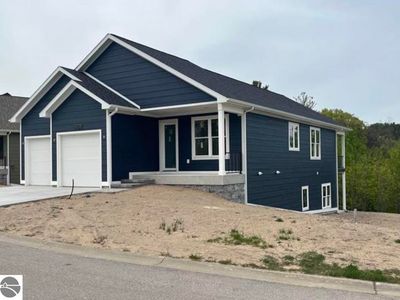 13828 S Azmiuth Dr, Traverse City, MI, 49684