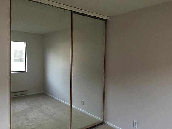 5th image of 948 Kiely Blvd