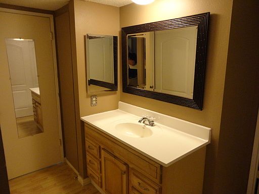 4th image of 23515 Lyons Ave Unit 151