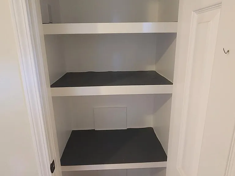 219 N A St — Photo 3